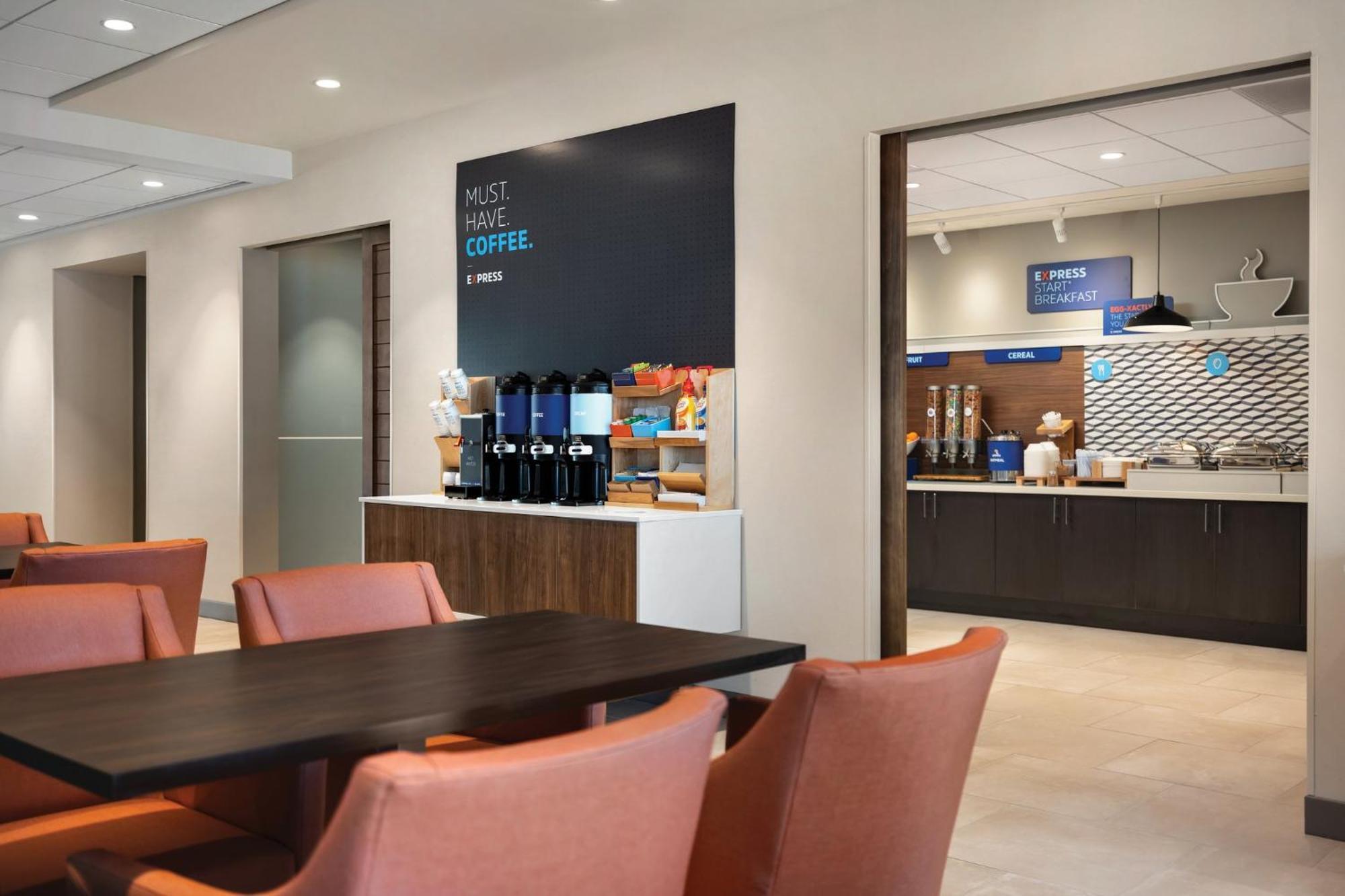Holiday Inn Express Cape Canaveral By Ihg Extérieur photo